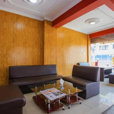Oyo 414 Hotel Om