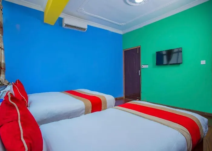 Oyo 414 Om Hotel