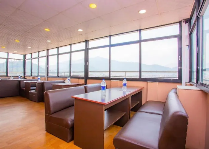 Oyo 414 Om Hotel Kathmandu